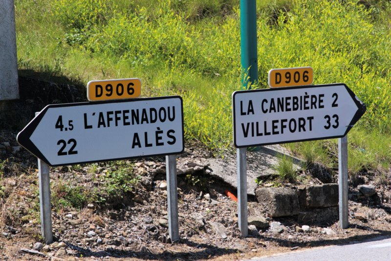 signpost.jpg