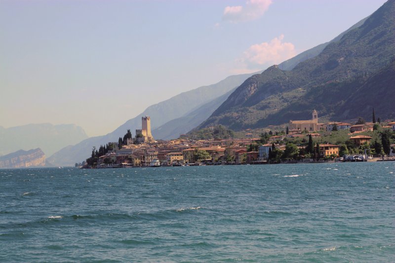 malcesinelakegarda.jpg